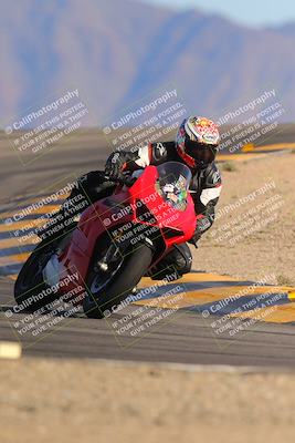 media/Dec-10-2023-SoCal Trackdays (Sun) [[0ce70f5433]]/Turn 12 (2pm)/